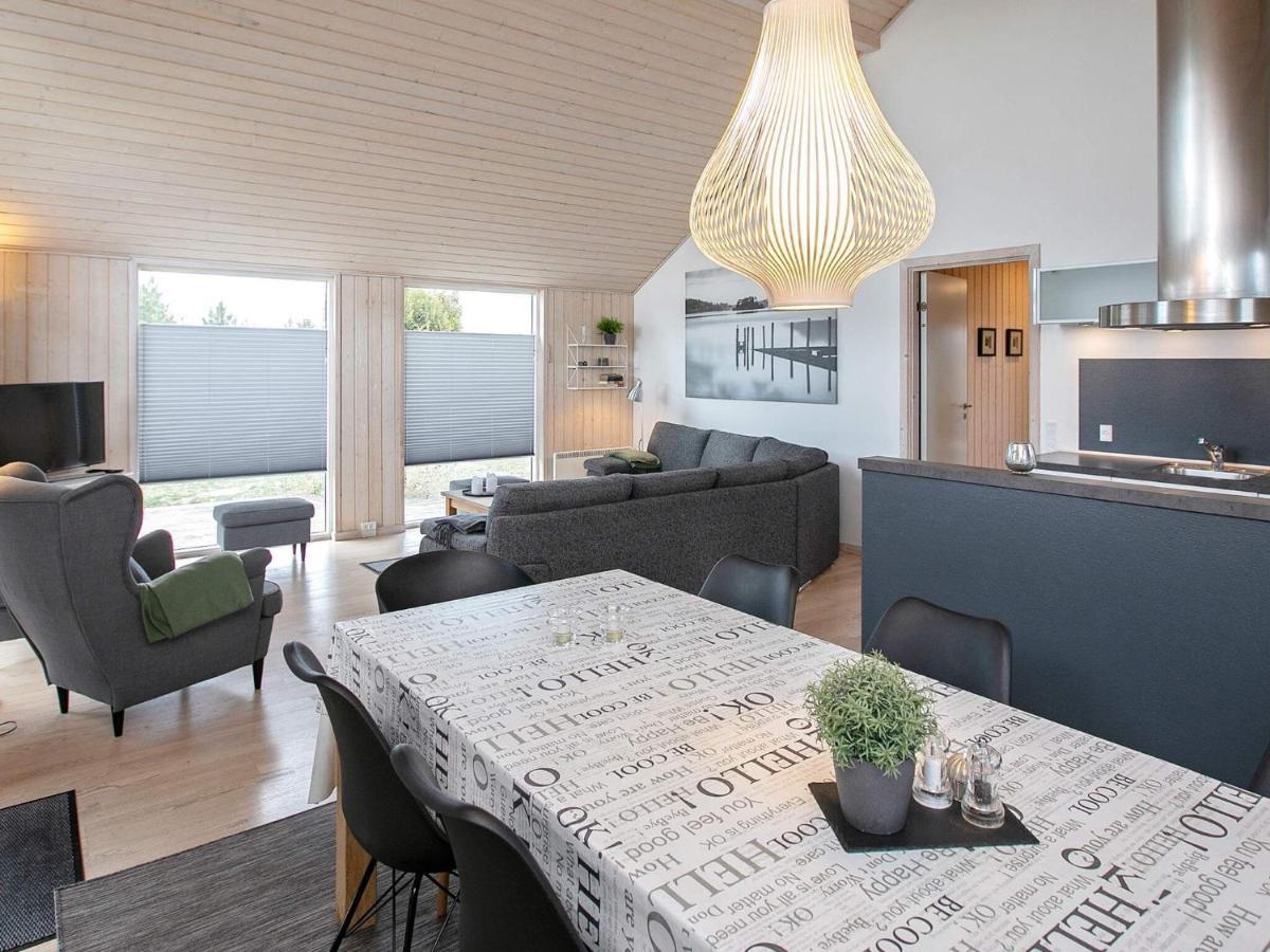 6 Person Holiday Home In V Ggerl Se Bøtø By Exteriér fotografie